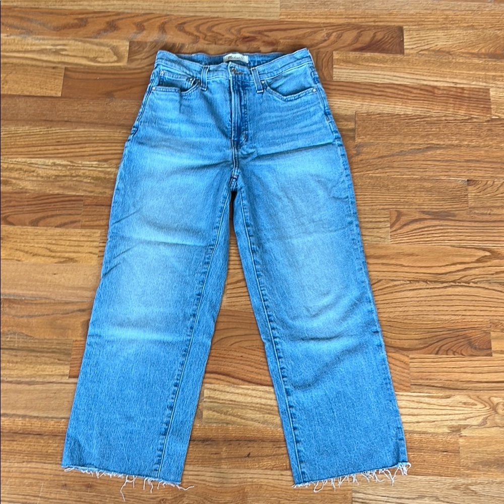 Madewell Medium Blue Wide-Leg Crop Jeans with Raw Hem